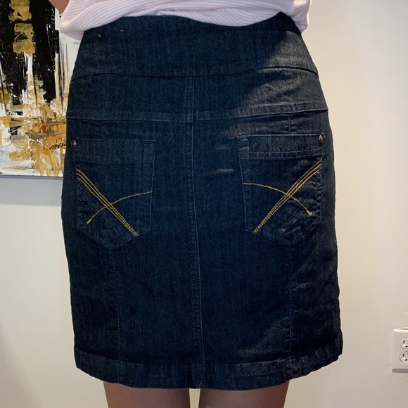 Blue Denim Skirt Size 11 - Picture 2 of 4